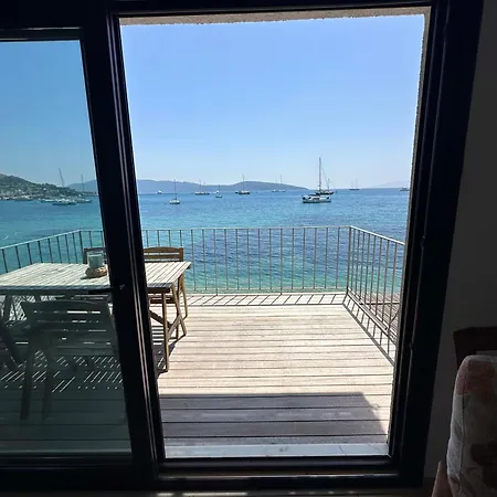 Apartament Beachfront Center Dream House Bodrum