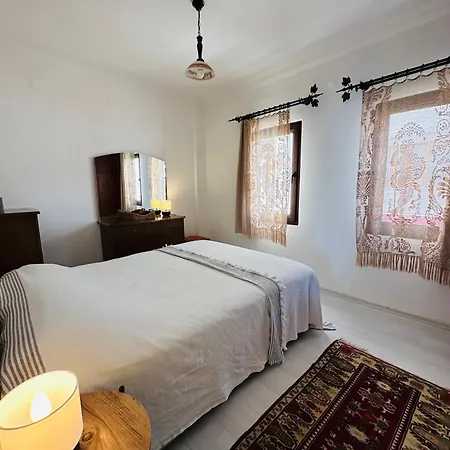 Beachfront Center Dream House *