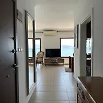 Beachfront Center Dream House *